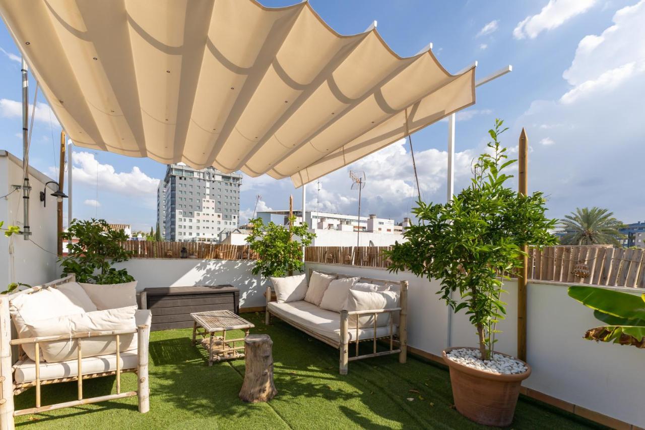 Tentudia Charming Apartments With Private Roof-Top Or Patio In San Bernardo By Ocityzen Seville Ngoại thất bức ảnh