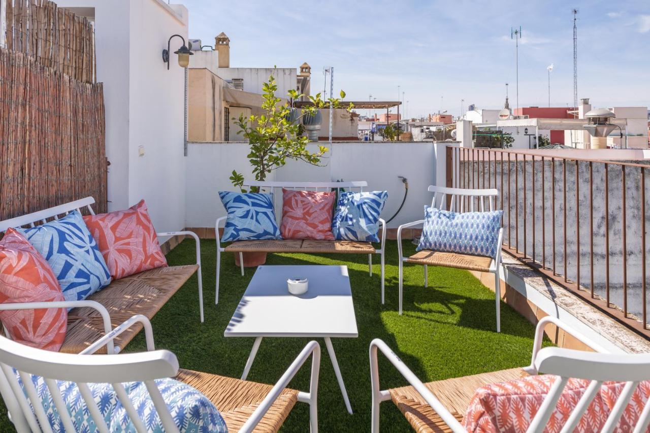 Tentudia Charming Apartments With Private Roof-Top Or Patio In San Bernardo By Ocityzen Seville Ngoại thất bức ảnh