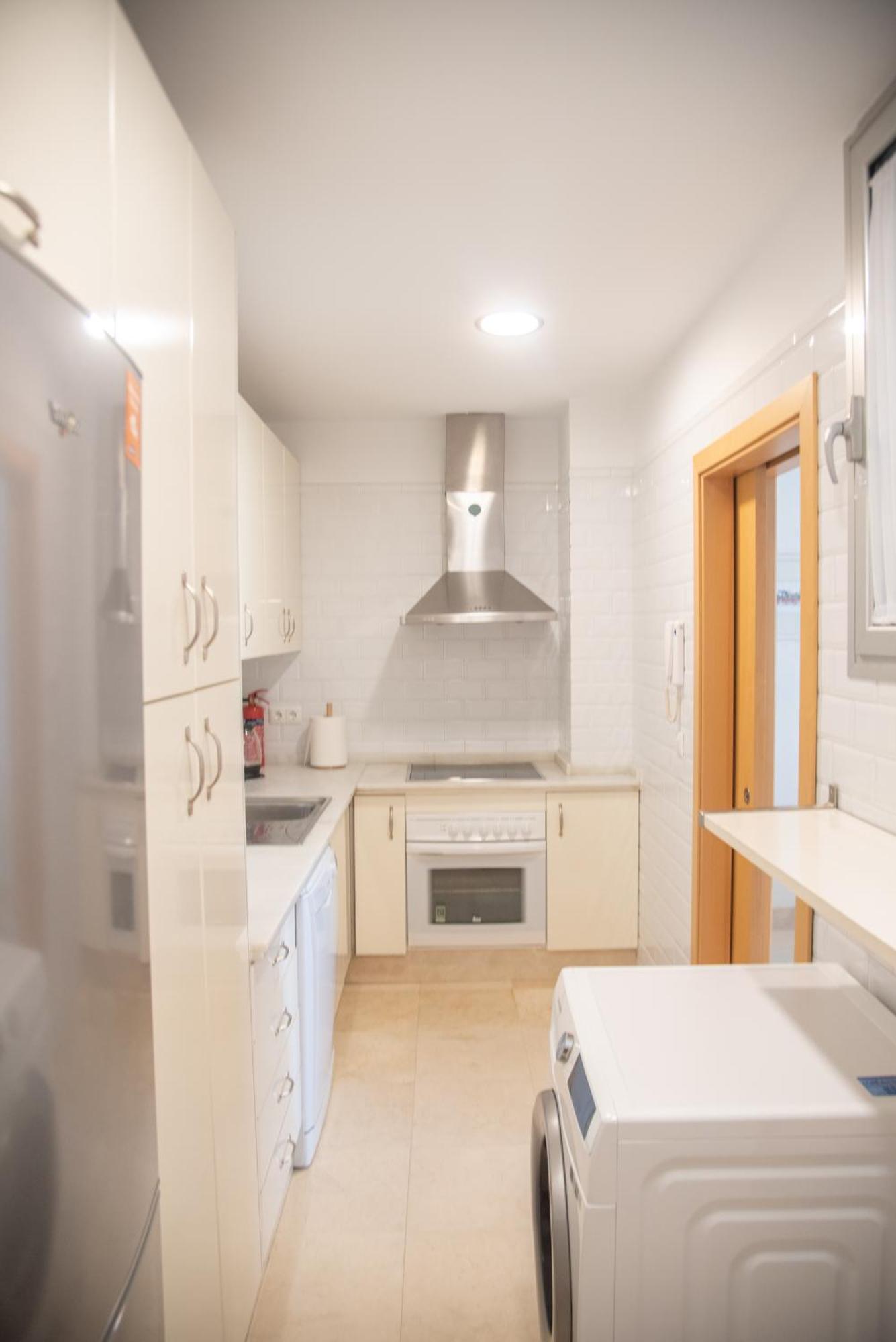 Tentudia Charming Apartments With Private Roof-Top Or Patio In San Bernardo By Ocityzen Seville Ngoại thất bức ảnh