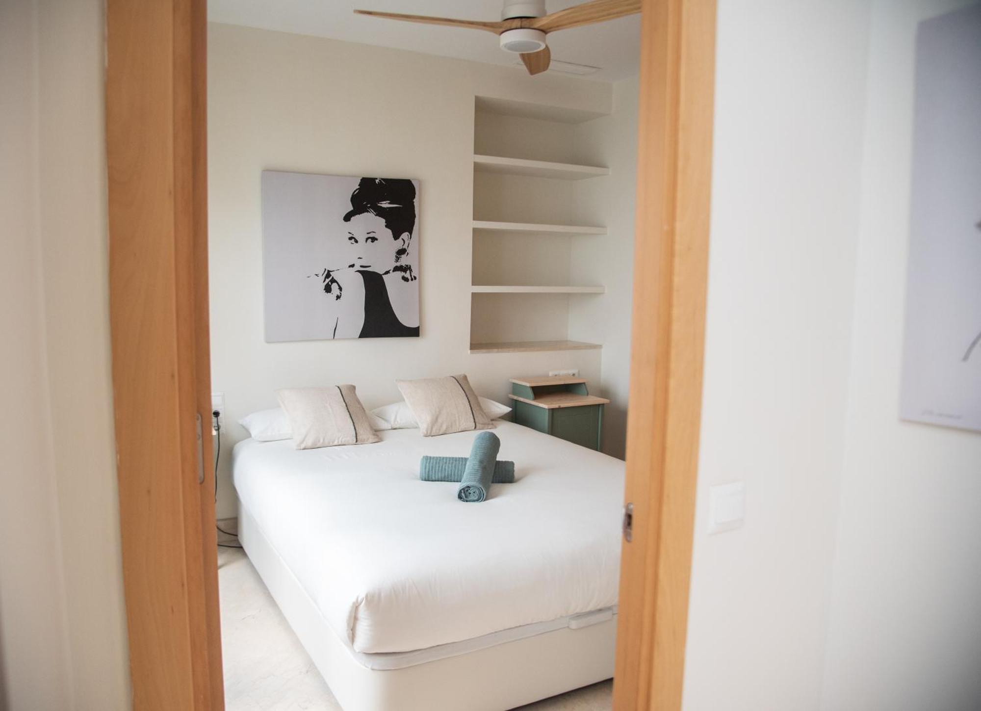 Tentudia Charming Apartments With Private Roof-Top Or Patio In San Bernardo By Ocityzen Seville Ngoại thất bức ảnh