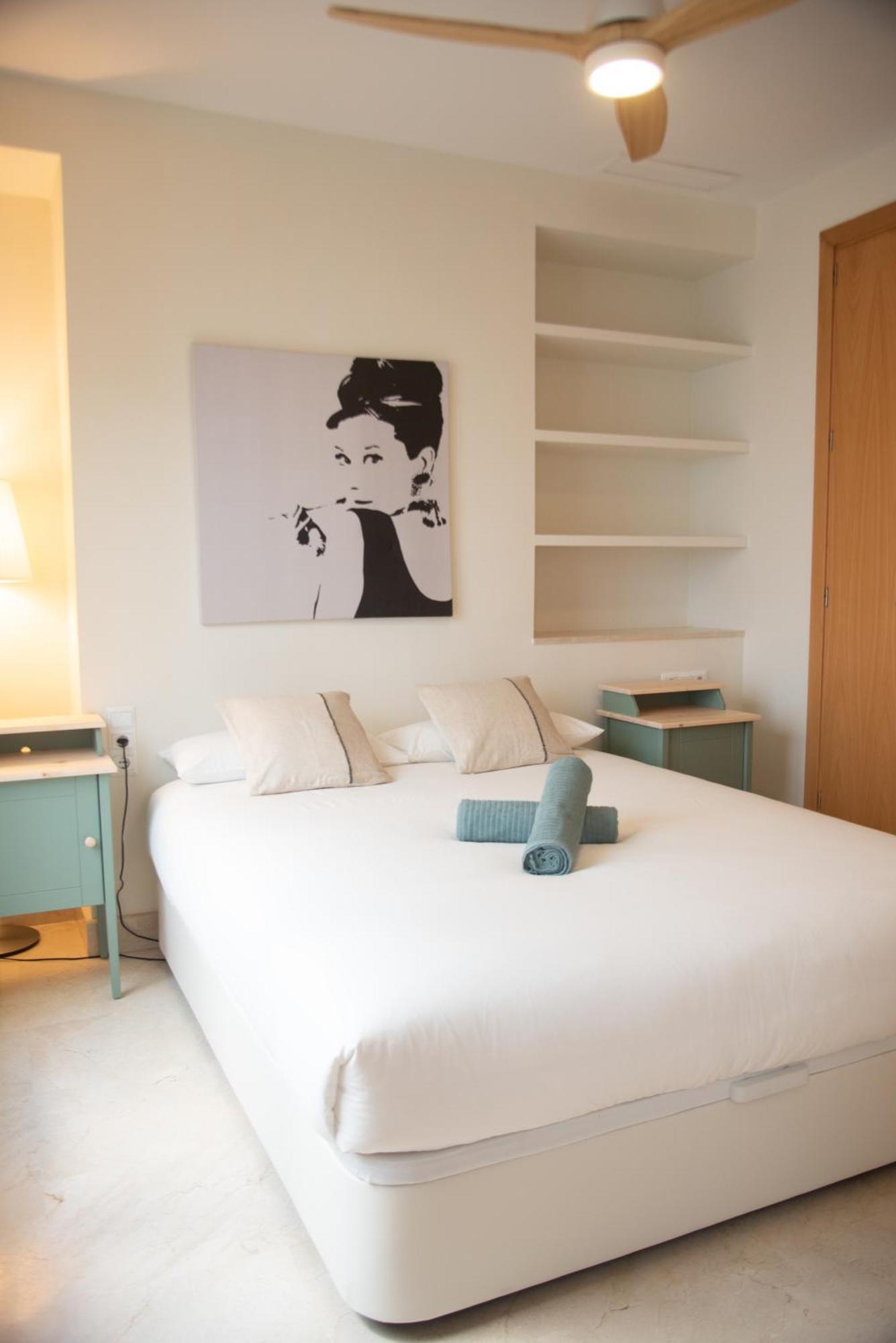 Tentudia Charming Apartments With Private Roof-Top Or Patio In San Bernardo By Ocityzen Seville Ngoại thất bức ảnh