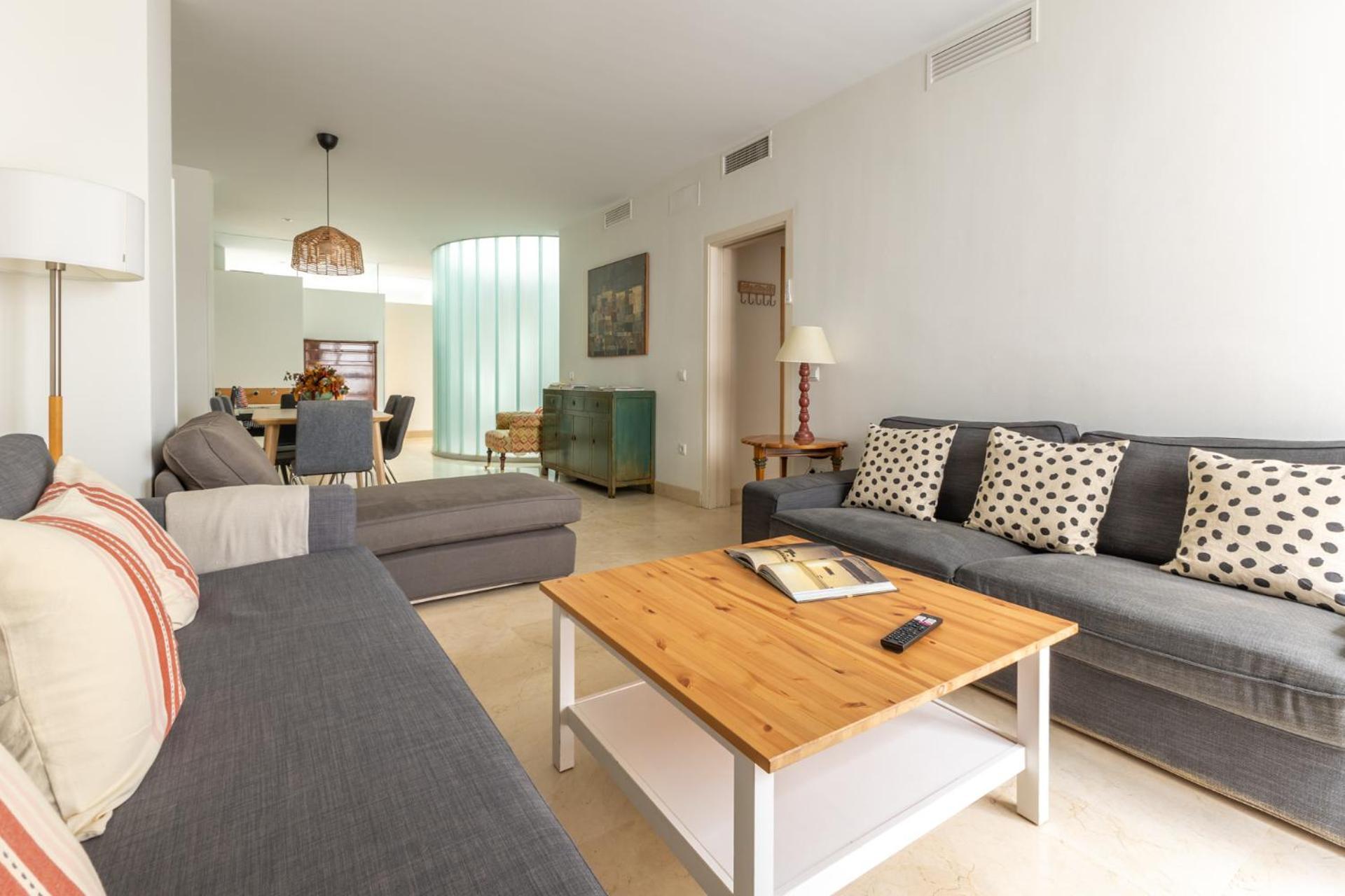 Tentudia Charming Apartments With Private Roof-Top Or Patio In San Bernardo By Ocityzen Seville Ngoại thất bức ảnh