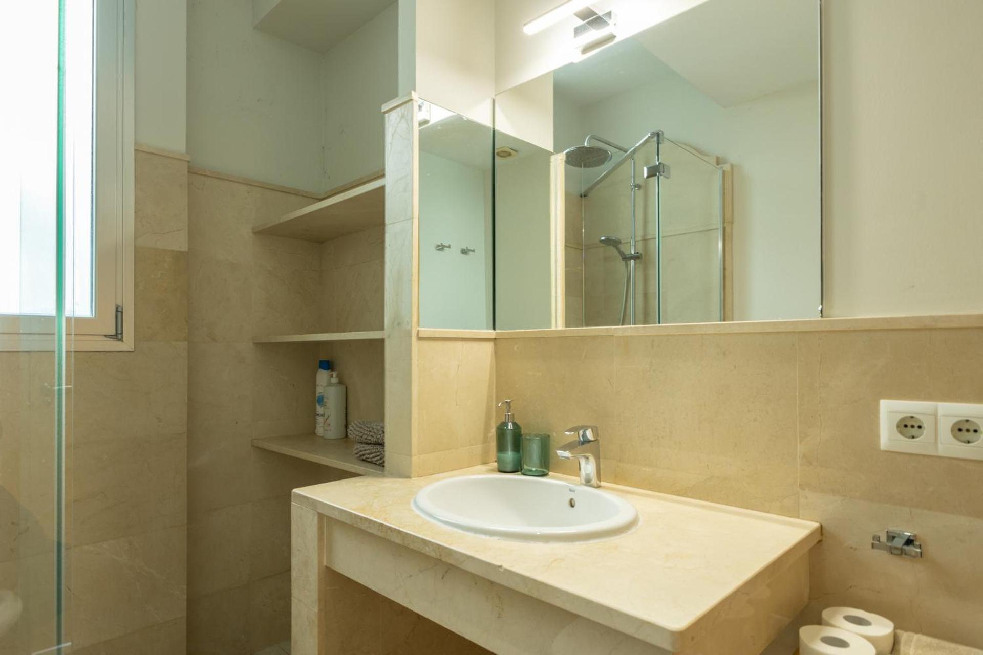 Tentudia Charming Apartments With Private Roof-Top Or Patio In San Bernardo By Ocityzen Seville Ngoại thất bức ảnh
